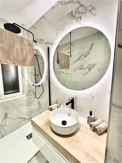 L'Eclat Prestigieux : Quartier Henriville Amiens Exterior foto